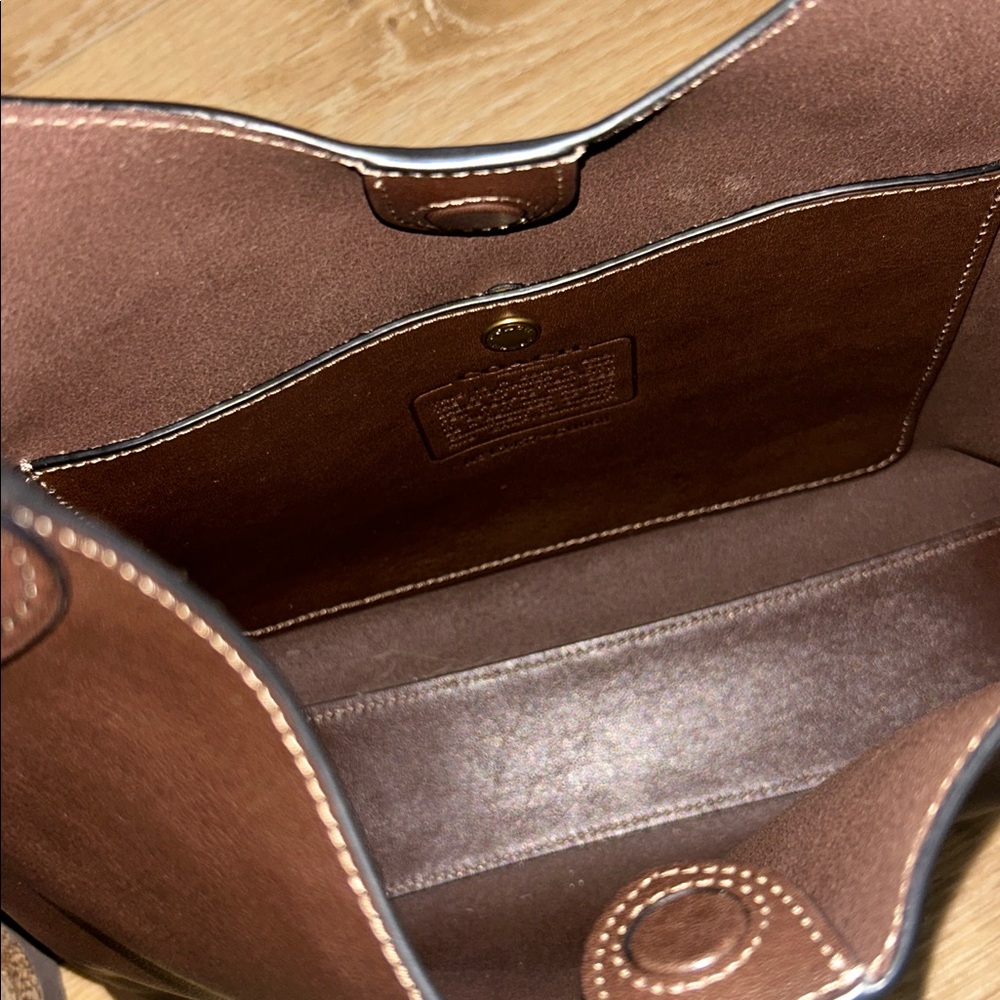 Coach Brooklyn 28 Maple - Picture 11 of 11